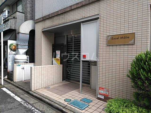 2/3 エントランス