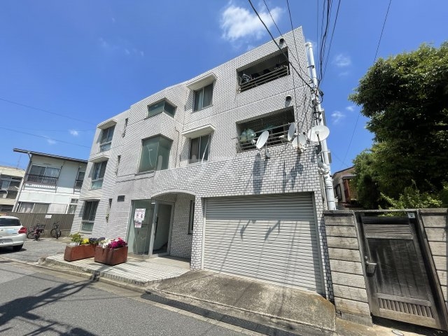 2/30 外観