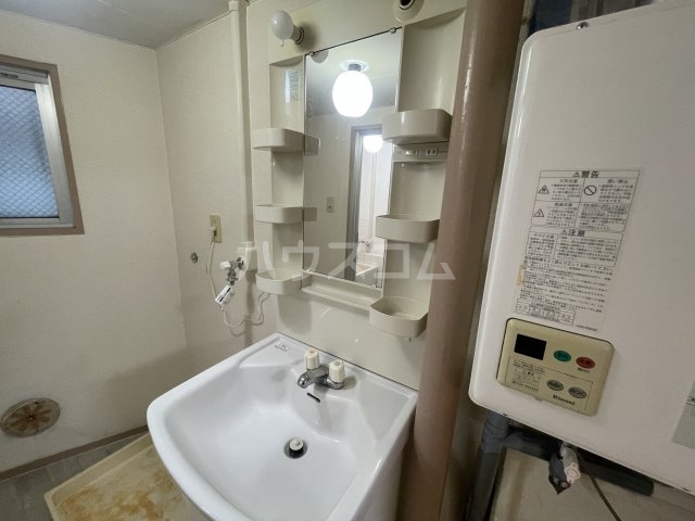 21/30 洗面
