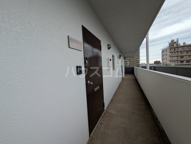 29/30 エントランス