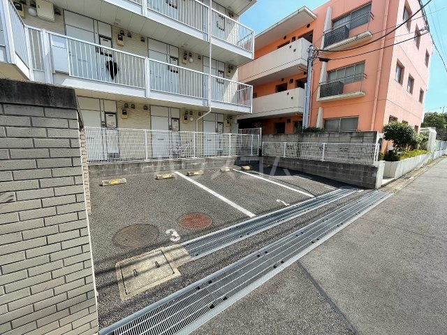 15/25 駐車場