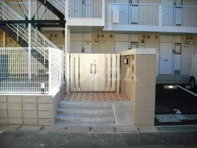 14/25 エントランス