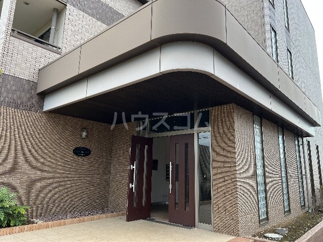 3/6 エントランス