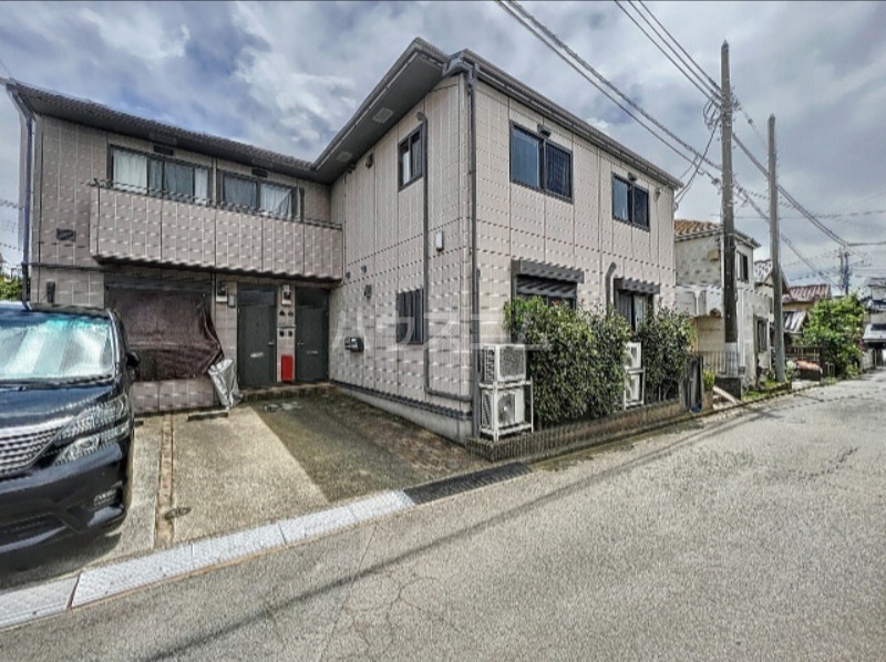22/26 駐車場