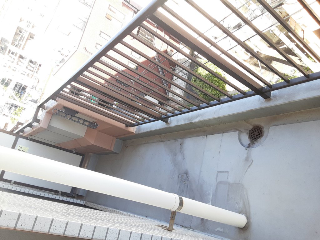 20/30 バルコニー