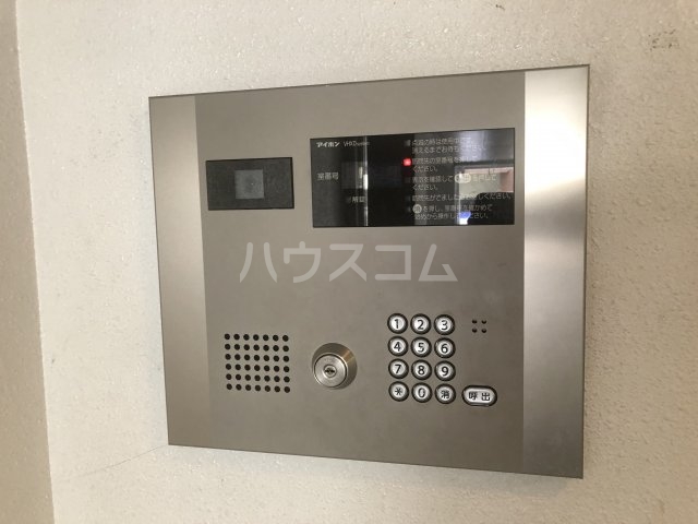 29/30 エントランス