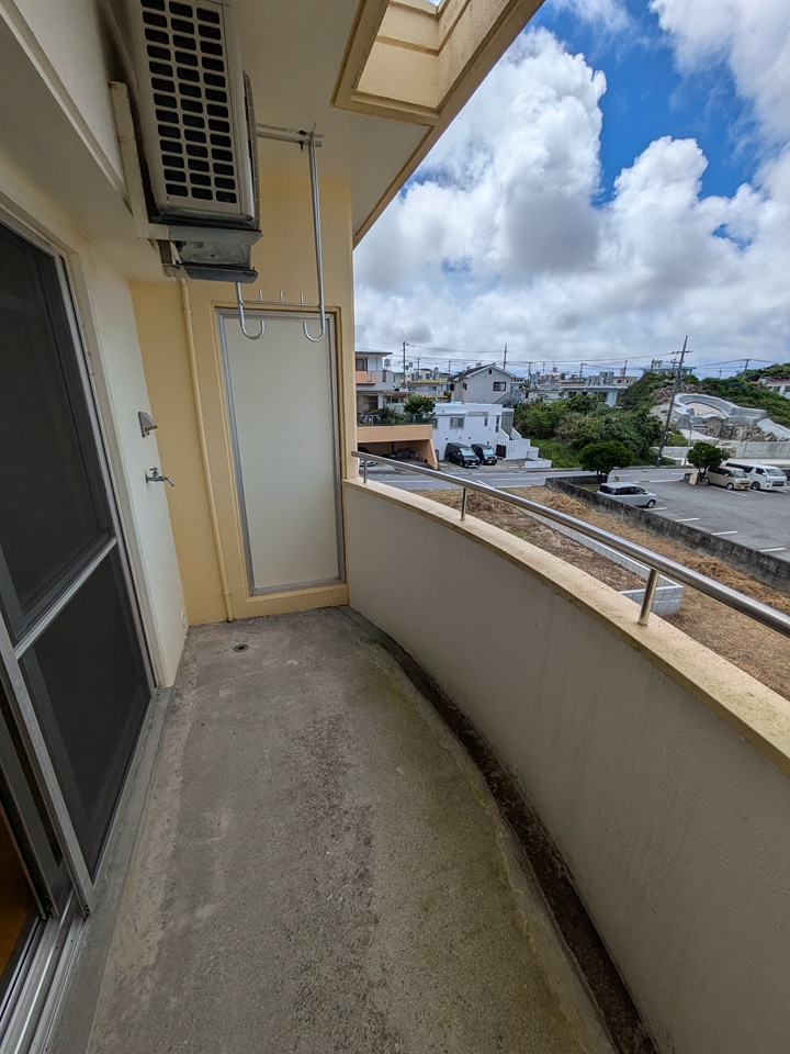 13/20 バルコニー