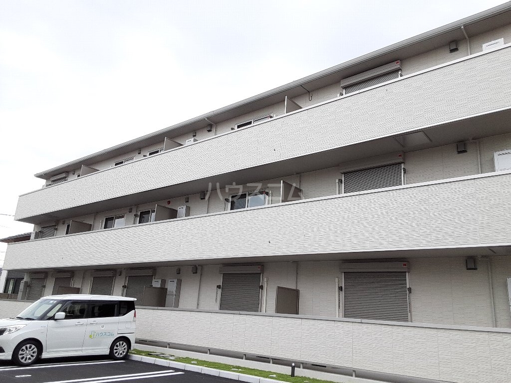 2/30 外観