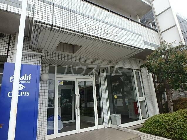 17/28 エントランス