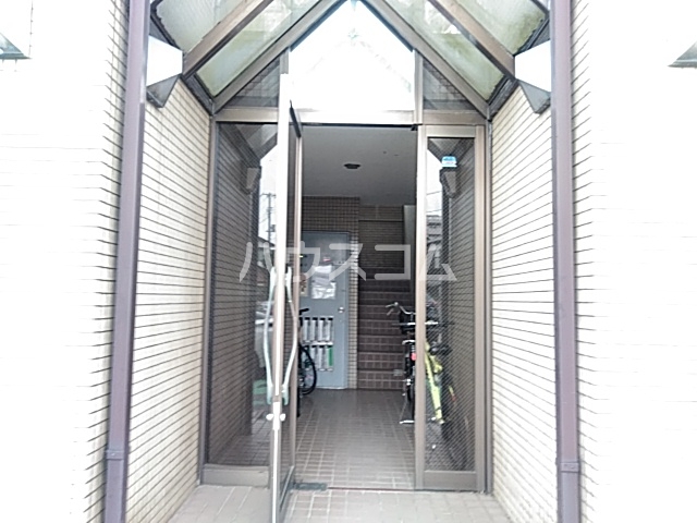 2/6 エントランス