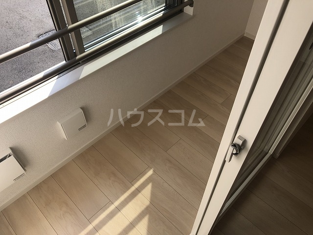 16/22 バルコニー