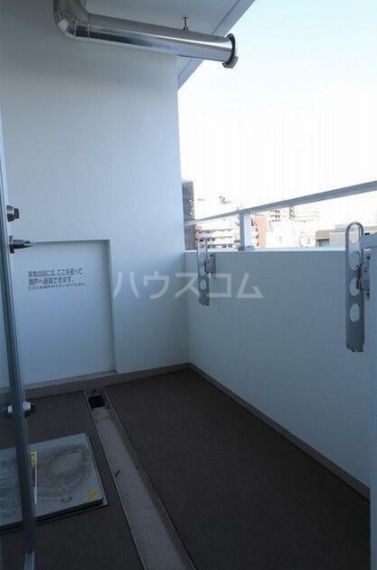 13/26 バルコニー