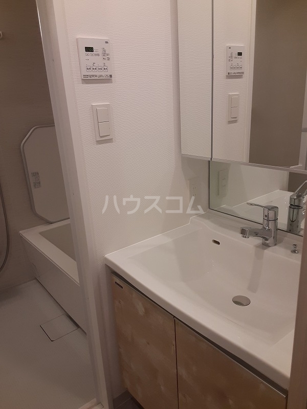 14/30 洗面