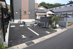 17/25 駐車場