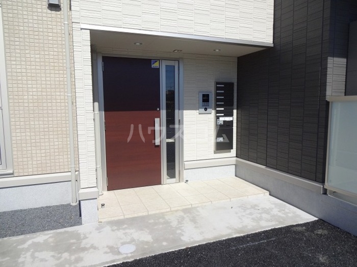 15/24 エントランス