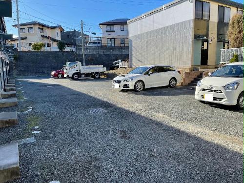 14/16 駐車場