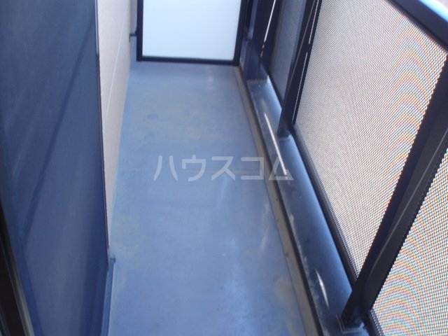 23/30 バルコニー