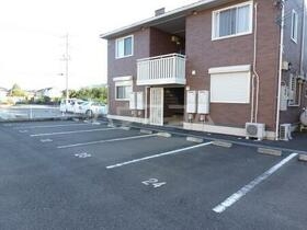 2/7 駐車場