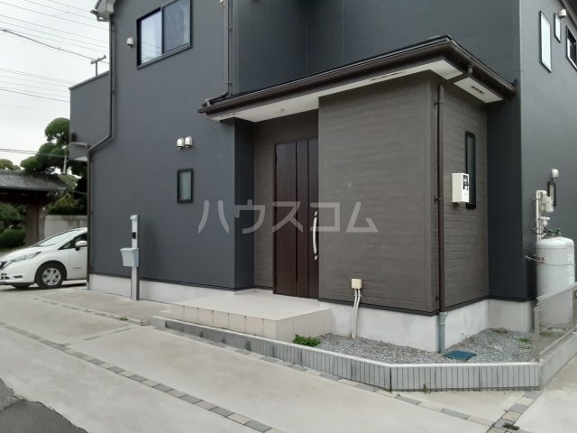 2/30 外観