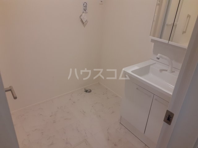 17/30 洗面