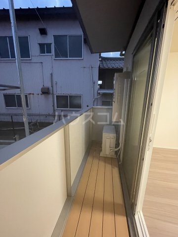 17/22 バルコニー