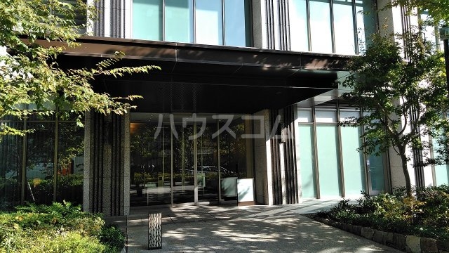 5/8 エントランス