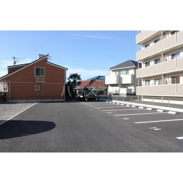 15/24 駐車場