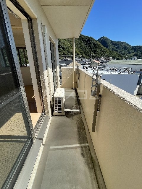 21/30 バルコニー