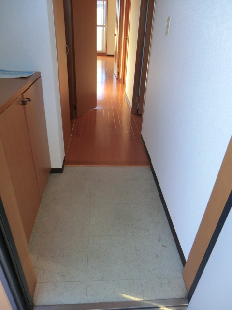 15/28 玄関