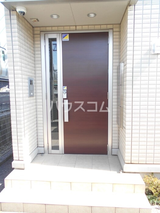 17/28 エントランス