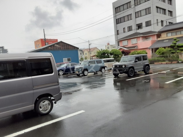14/20 駐車場