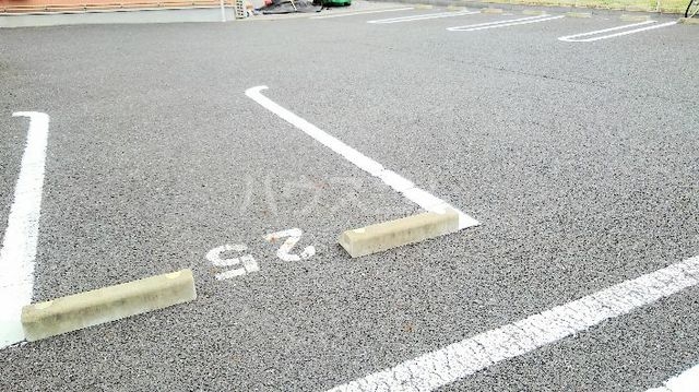 14/21 駐車場