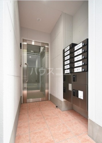 19/22 エントランス