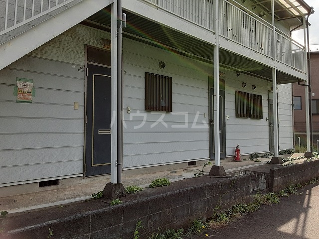 18/28 エントランス