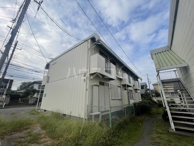 21/30 エントランス