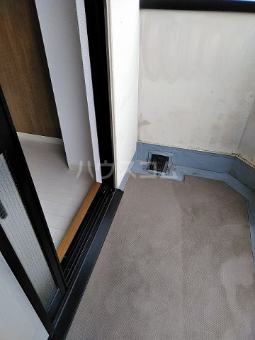 21/30 バルコニー