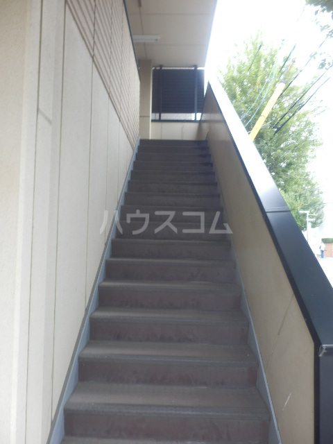 29/30 エントランス