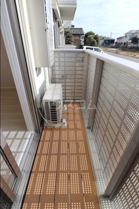 13/20 バルコニー