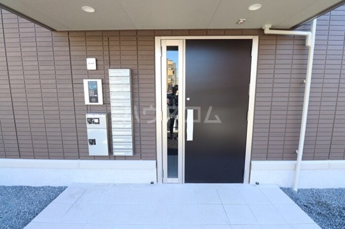 16/29 エントランス