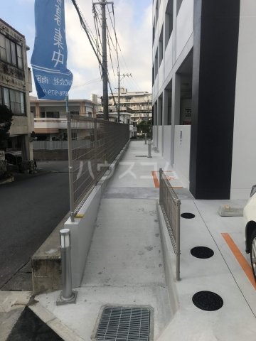 19/26 駐車場