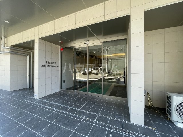 2/6 エントランス