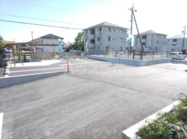 22/29 駐車場