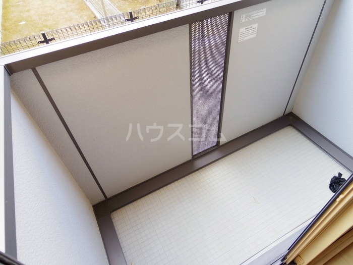 13/21 バルコニー