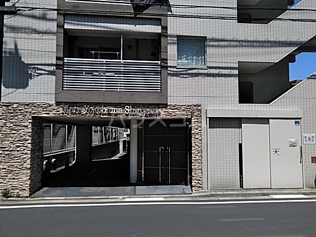 17/28 エントランス