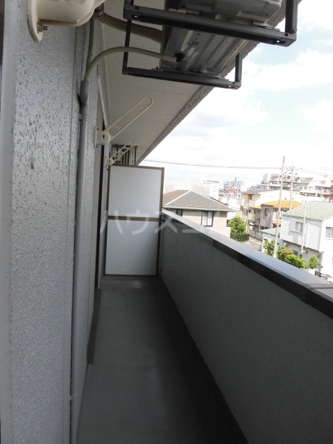 13/26 バルコニー