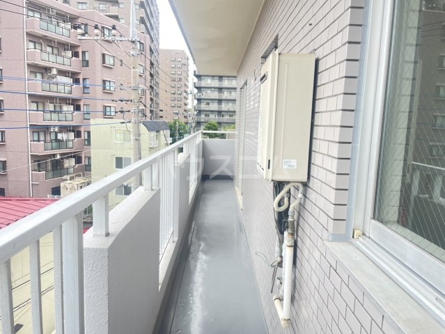 22/30 バルコニー