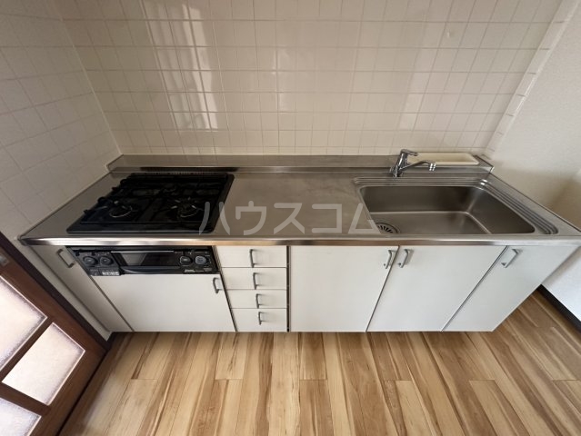 15/30 キッチン