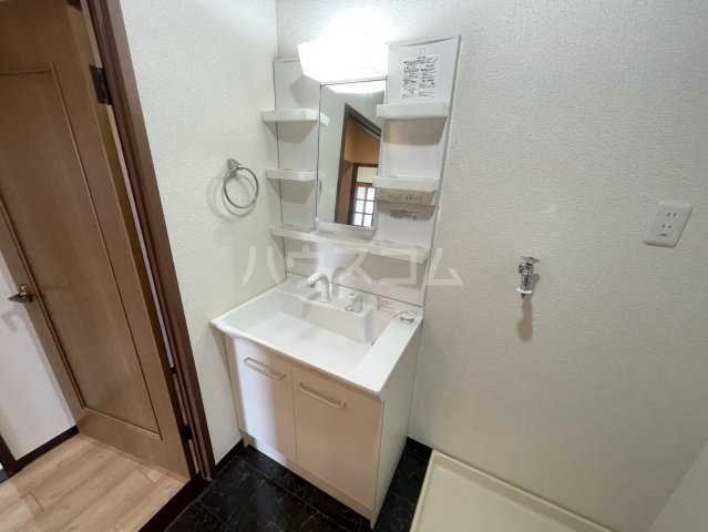 21/30 洗面