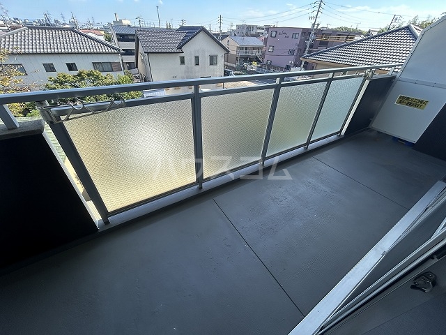 21/30 バルコニー