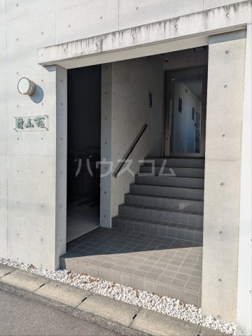 2/7 エントランス